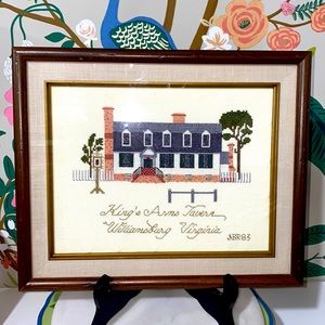 Kings Arm Tavern Colonial Williamsburg Virginia Needlepoint Dated “83”